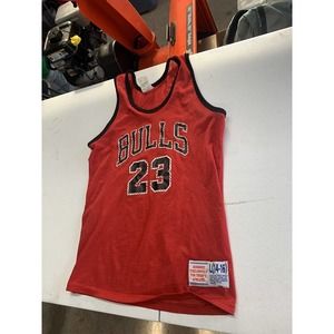 VTG Chicago Bulls Micheal Jordan Hanes Mesh Jersey #23 Red Youth L 14-16